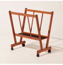 Meeden Wood Print Rack With Castors 1Pc